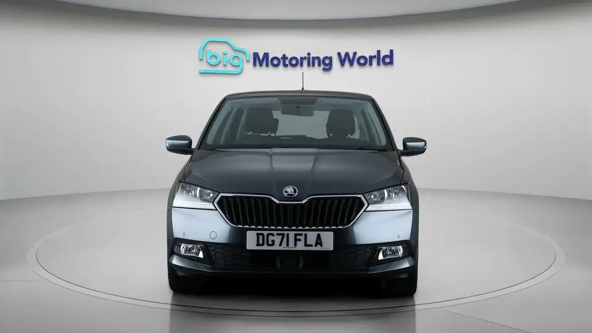 2021-skoda-fabia-10-tsi-se-drive-95ps-hatchback-big-2