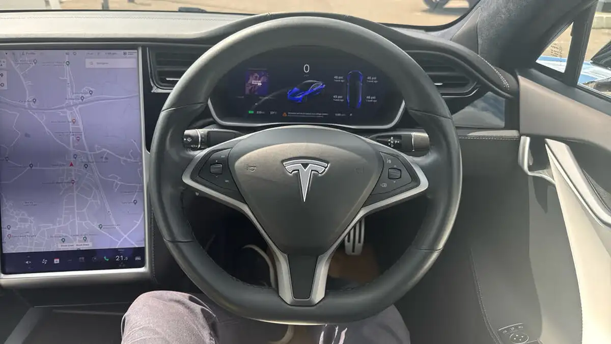 2020-tesla-model-s-e-ludicrous-performance-big-14