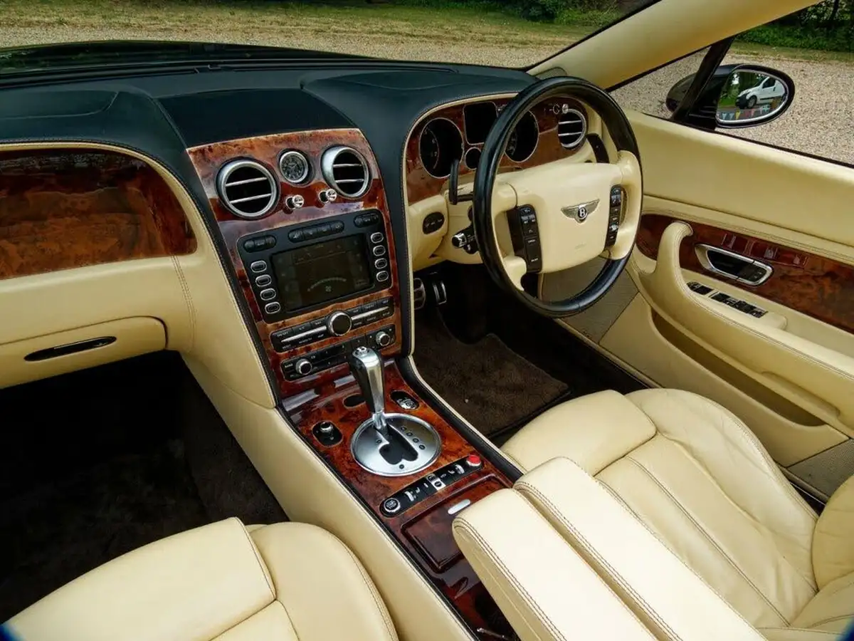 2007-bentley-continental-60-gtc-big-30