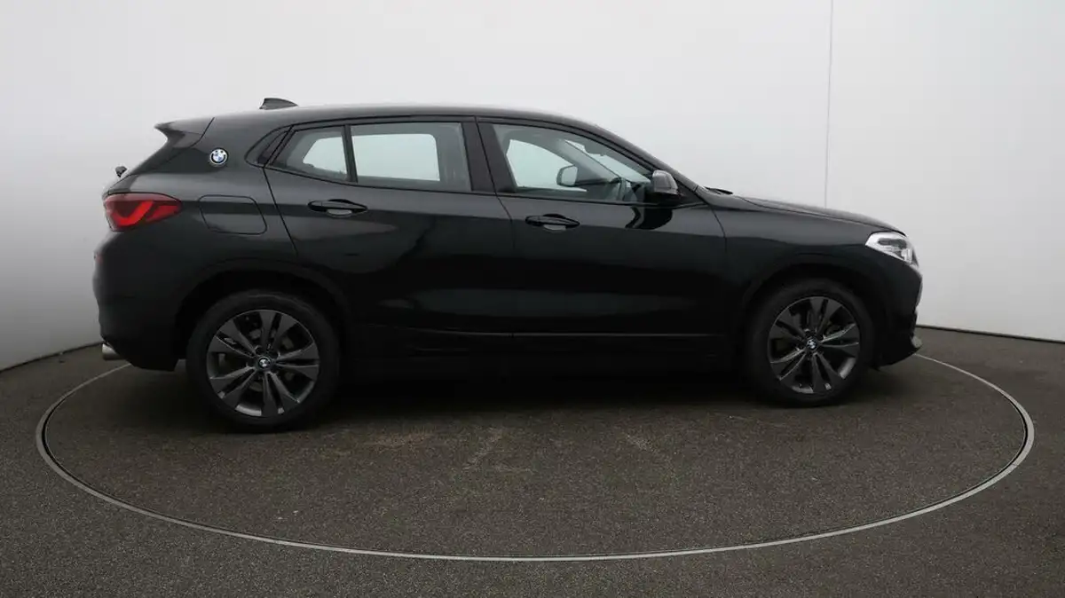 2021-bmw-x2-20-sdrive20i-sport-big-44