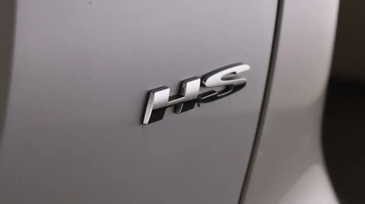2022-mg-hs-15t-gdi-exclusive-162ps-big-20