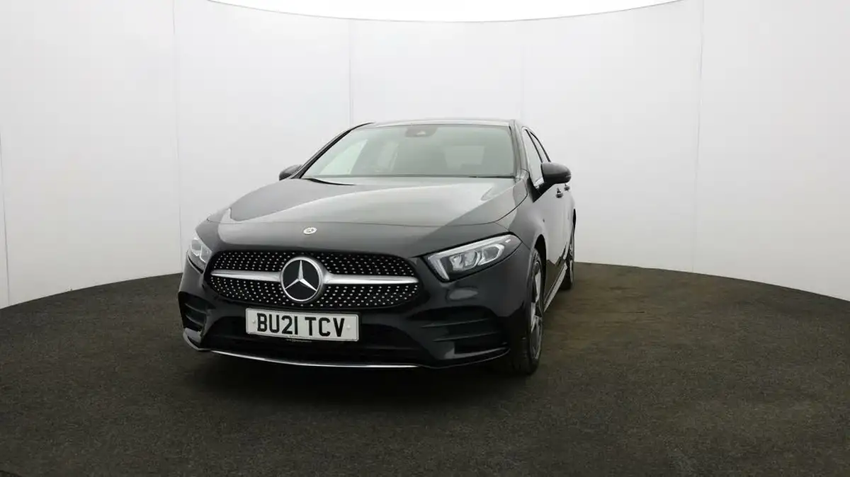2021-mercedes-benz-a-class-13-a250e-amg-line-hatchback-5d-big-38
