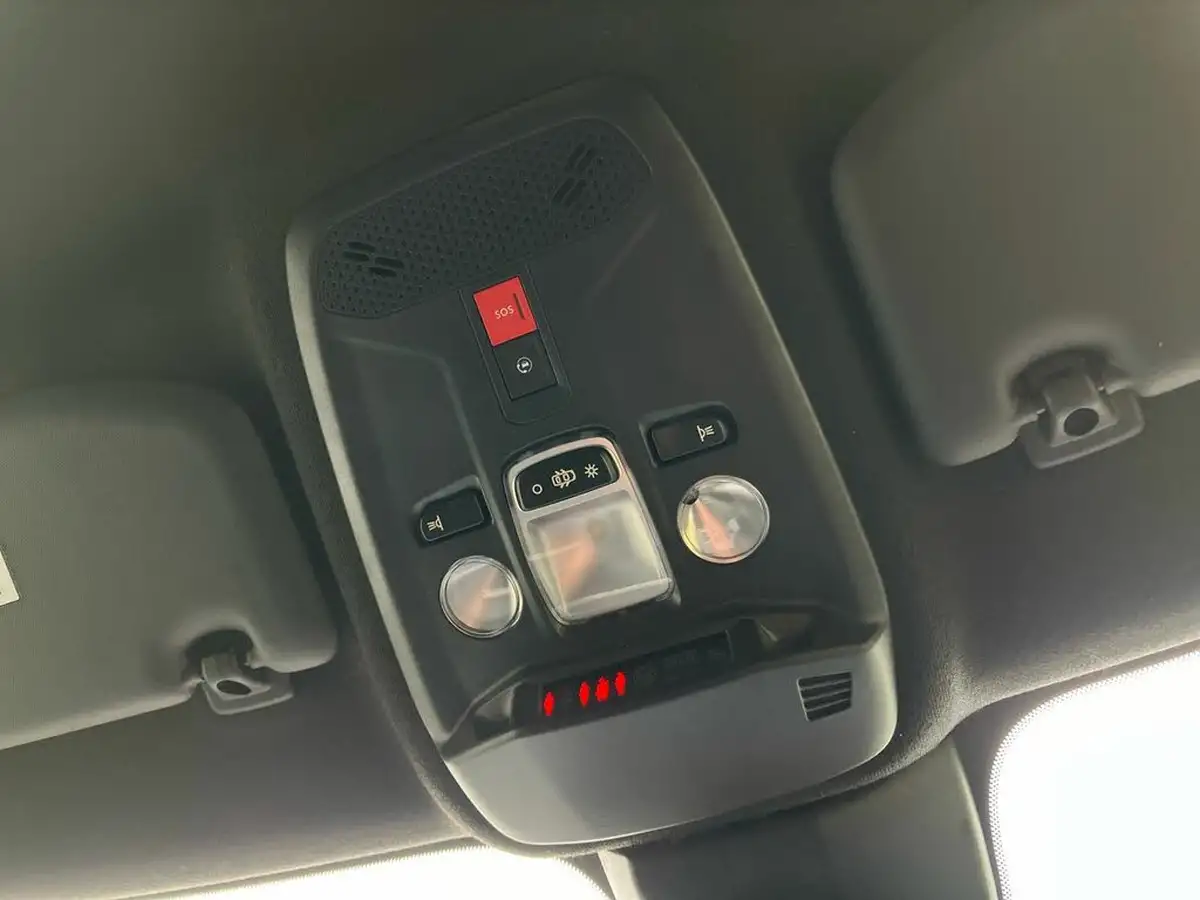 2024-vauxhall-mokka-e-ultimate-big-48