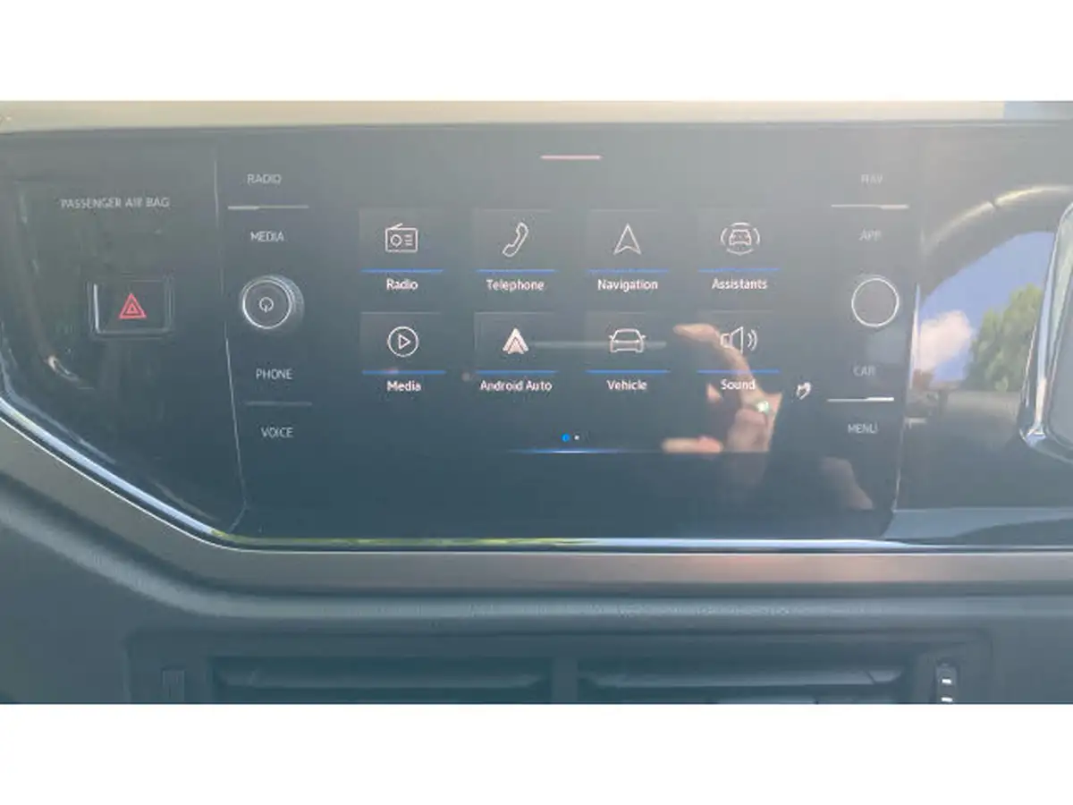 2021-volkswagen-polo-10-tsi-match-big-32