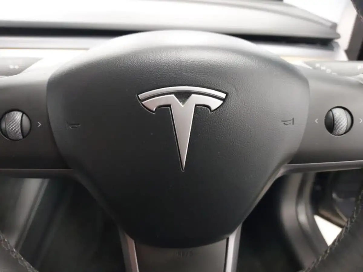 2021-tesla-model-3-e-long-range-4x4-big-9