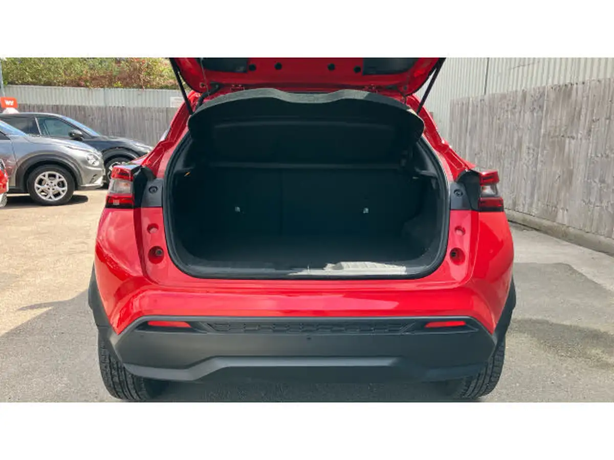 2022-nissan-juke-10-dig-t-n-connecta-big-3