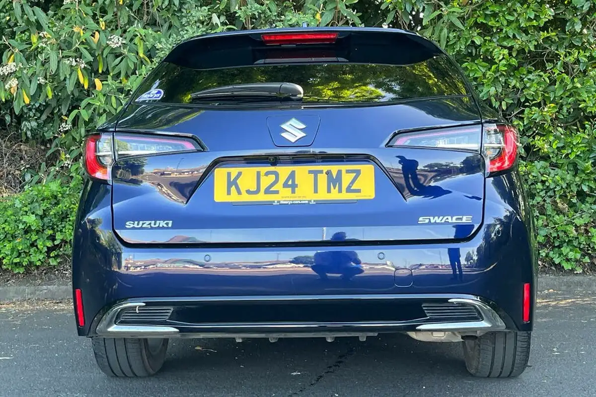 2024-suzuki-swace-18-ultra-big-11