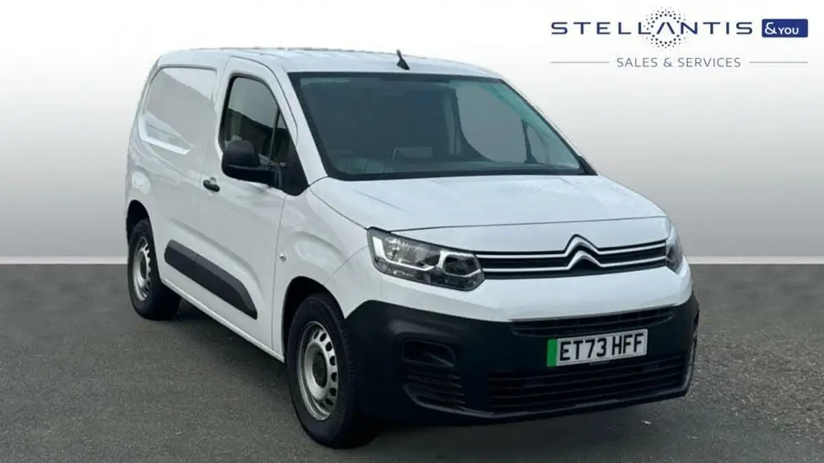 2024-citroen-berlingo-big-0