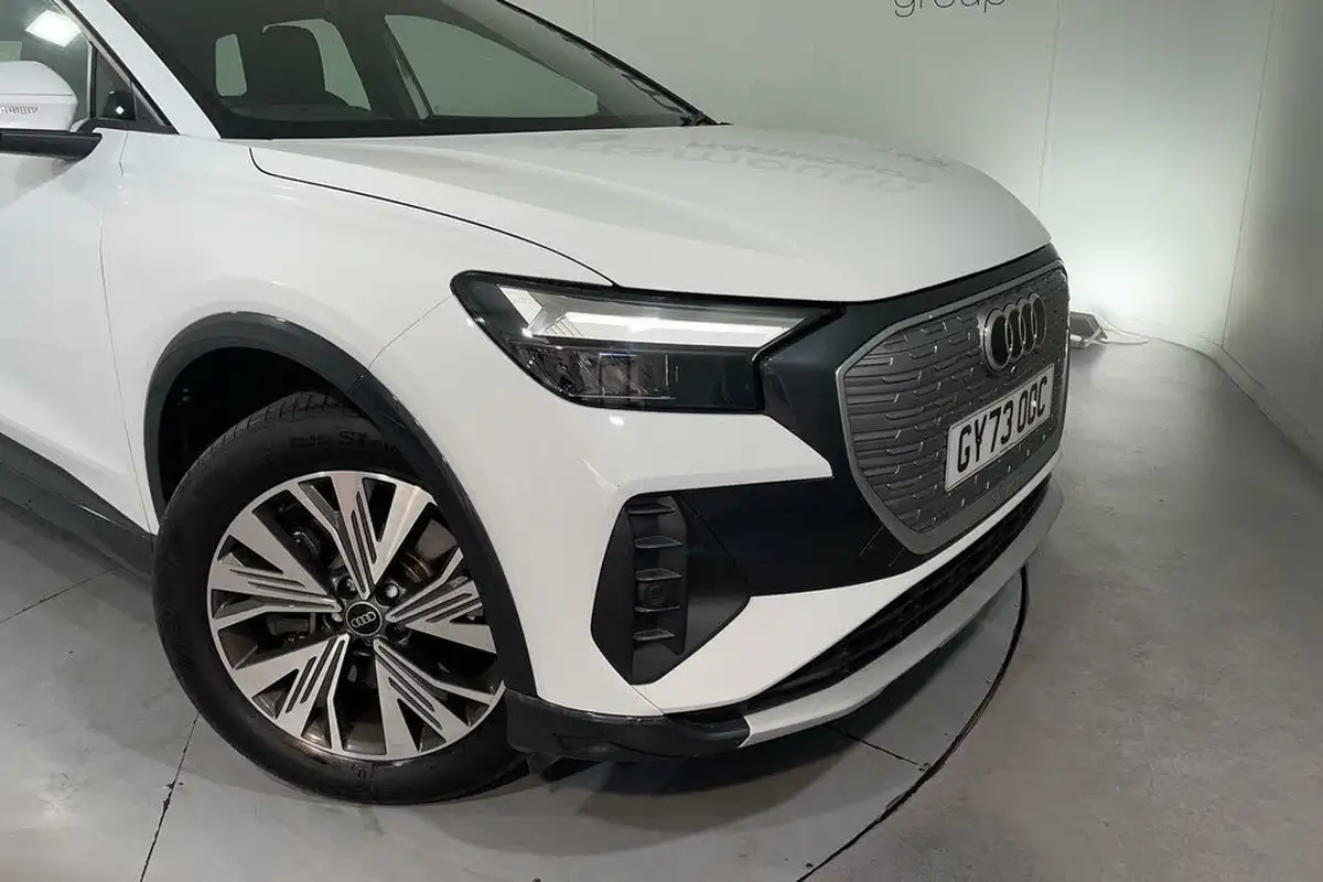 2023-audi-q4-e-tron-40e-sport-station-wagon-big-4