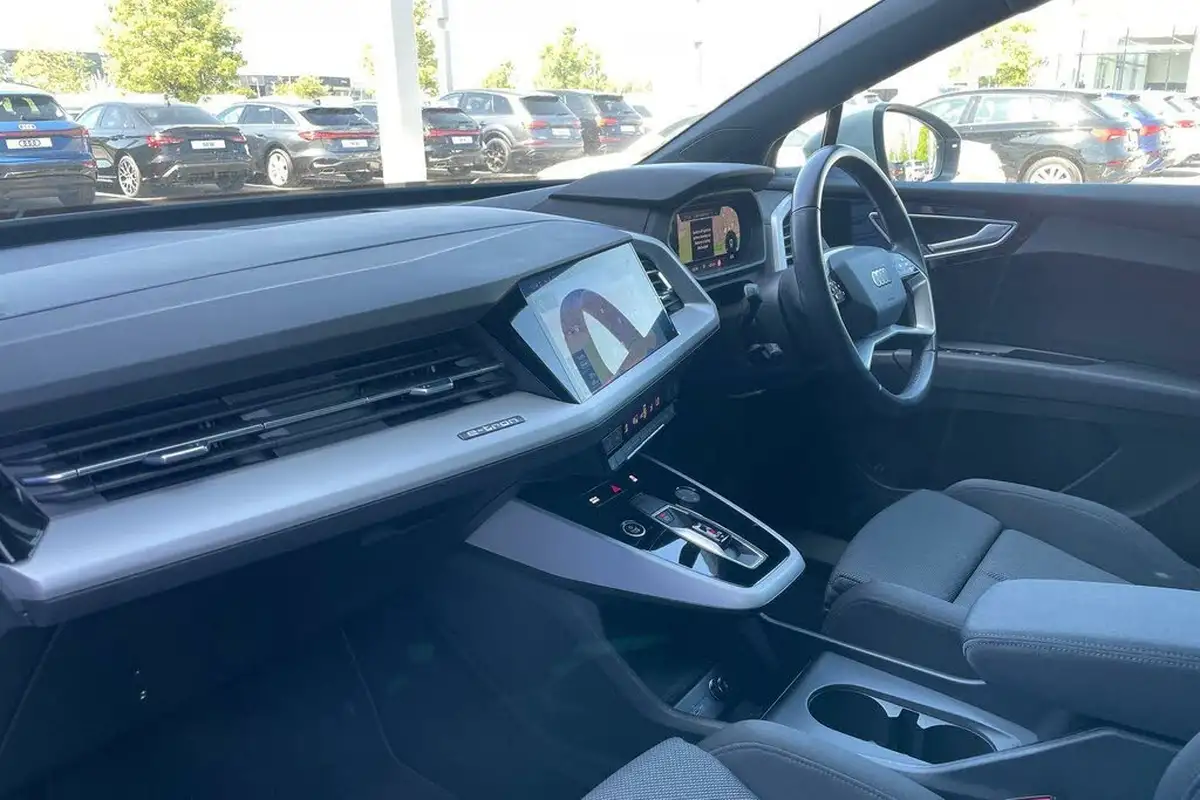 2023-audi-q4-e-tron-40e-sport-station-wagon-big-28