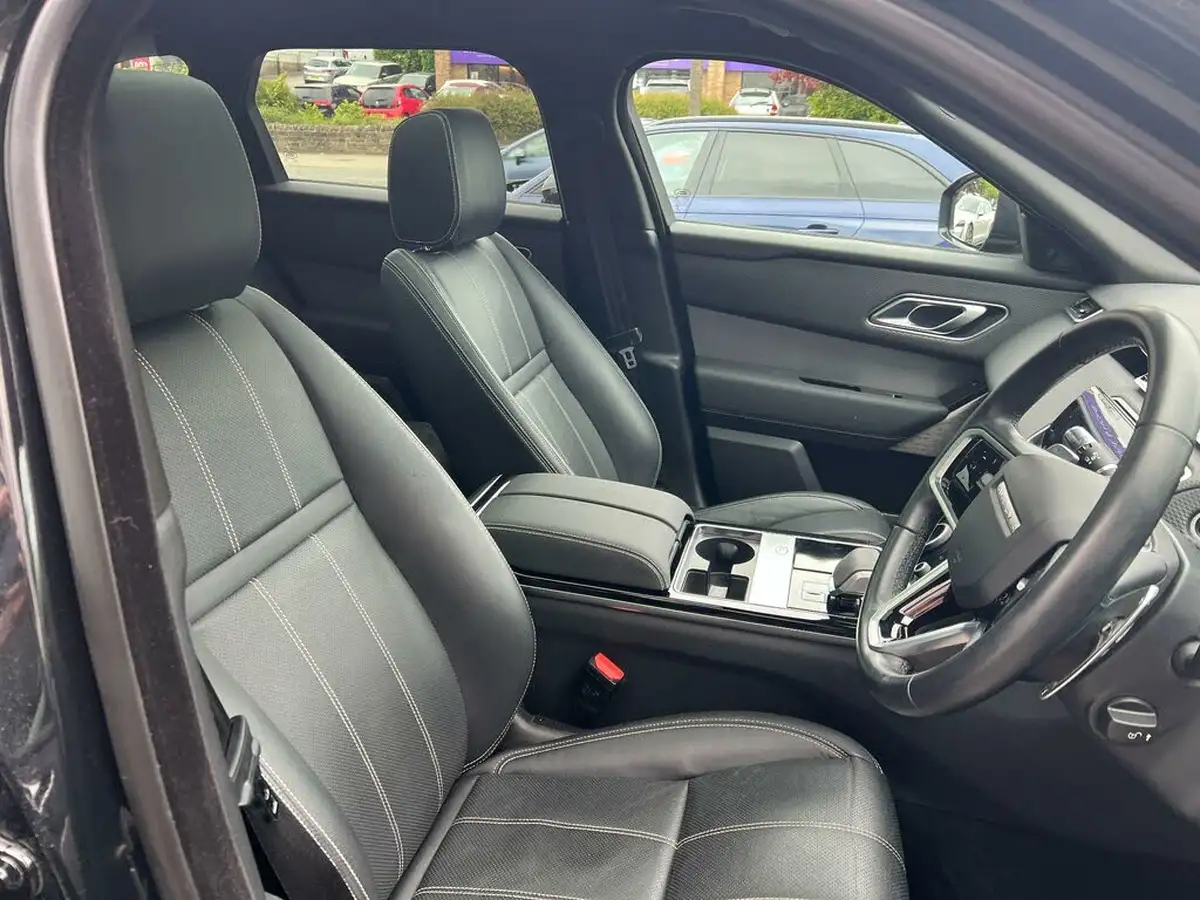 2022-land-rover-range-rover-velar-20-d200-velar-big-13