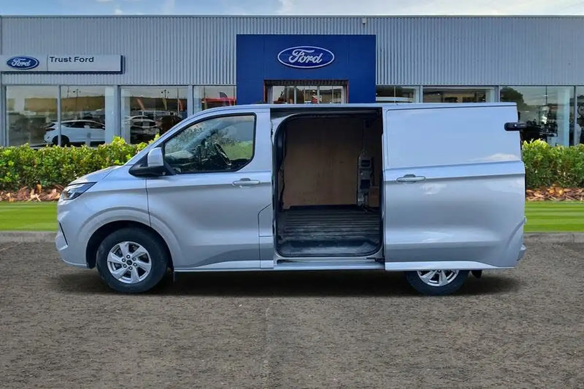 2023-ford-transit-custom-20tdci-300-l1h1-limited-136pseu6e-panel-van-1996cc-auto-big-5