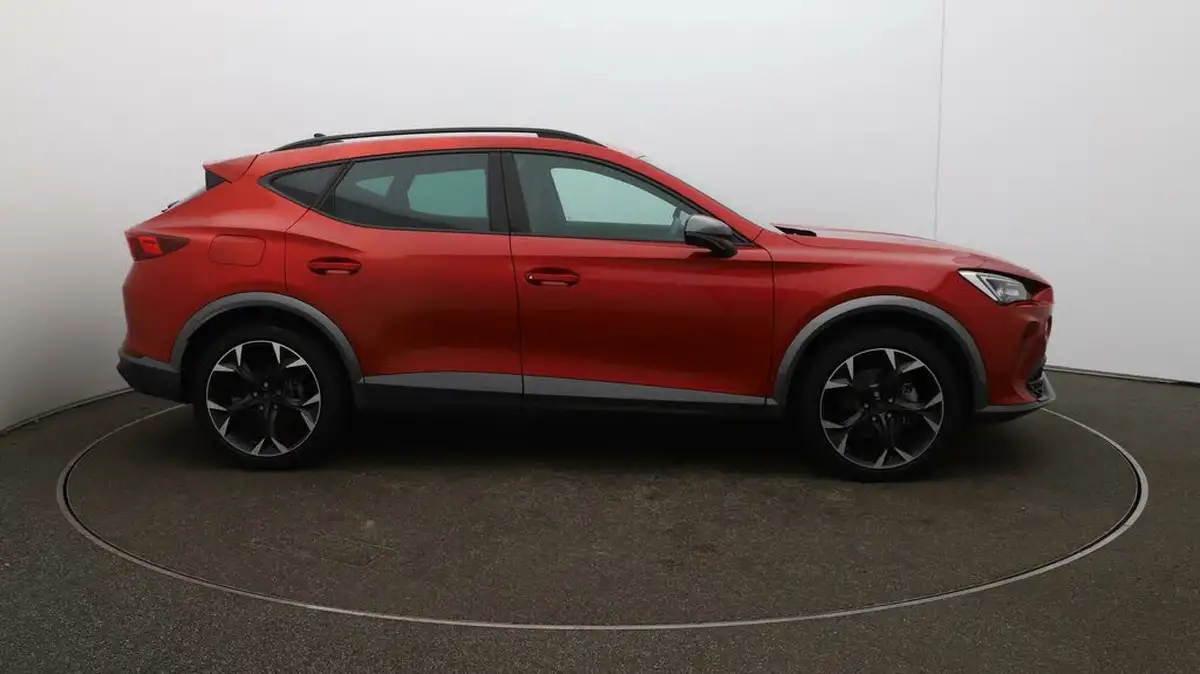 2024-cupra-formentor-14-e-hybrid-v2-big-47