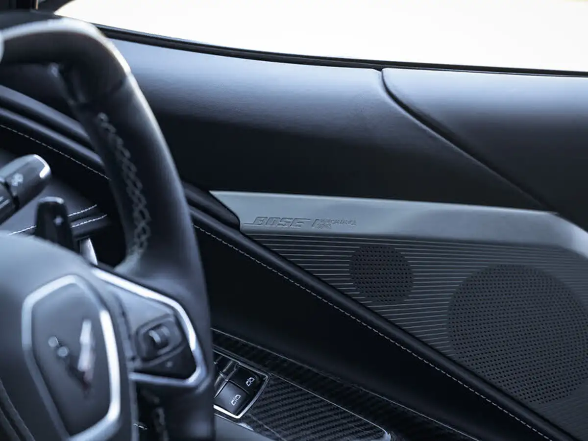 2024-chevrolet-corvette-big-17