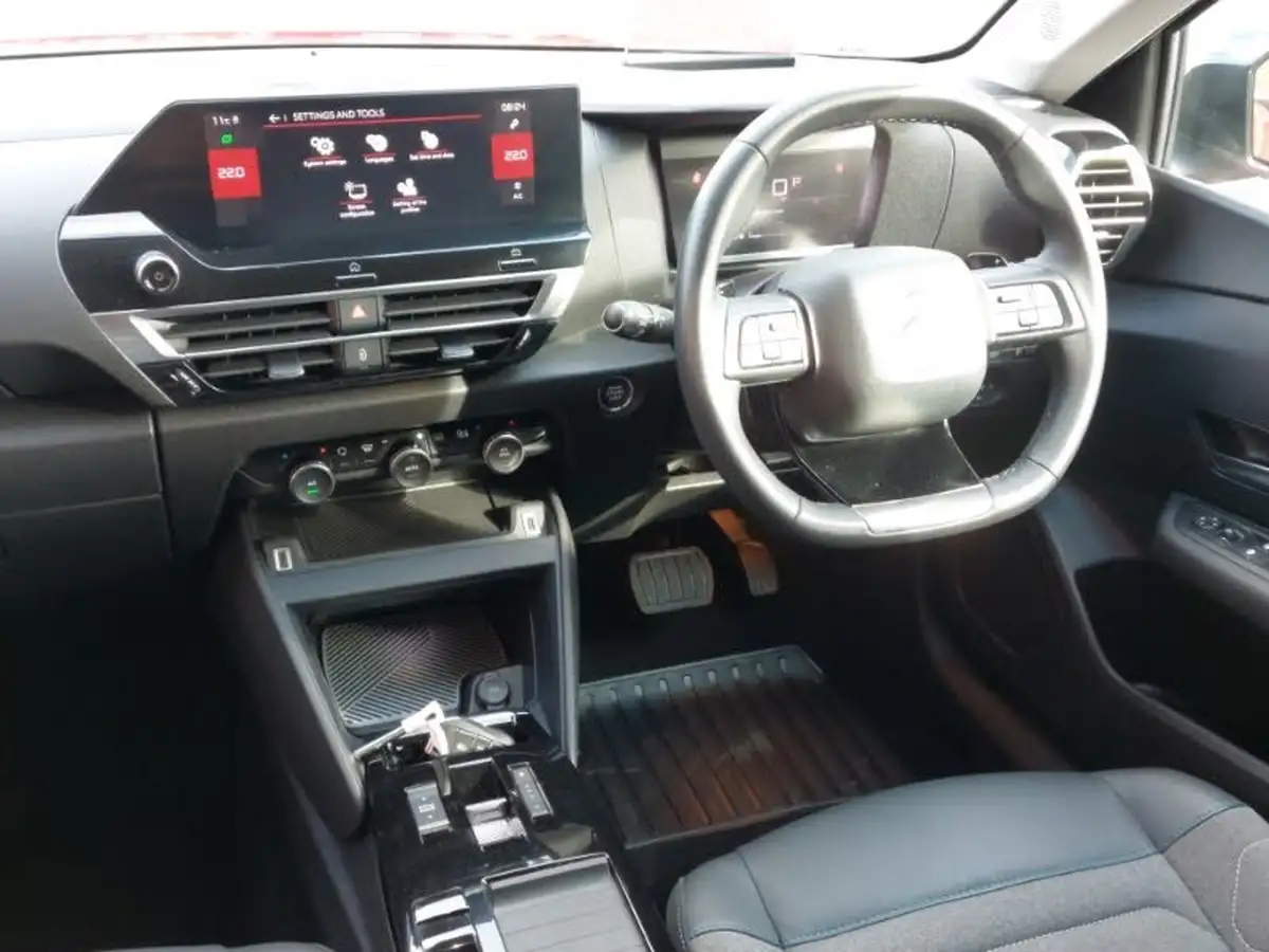 2021-citroen-c4-15bluehdi-shine-130ps-eat8-big-12