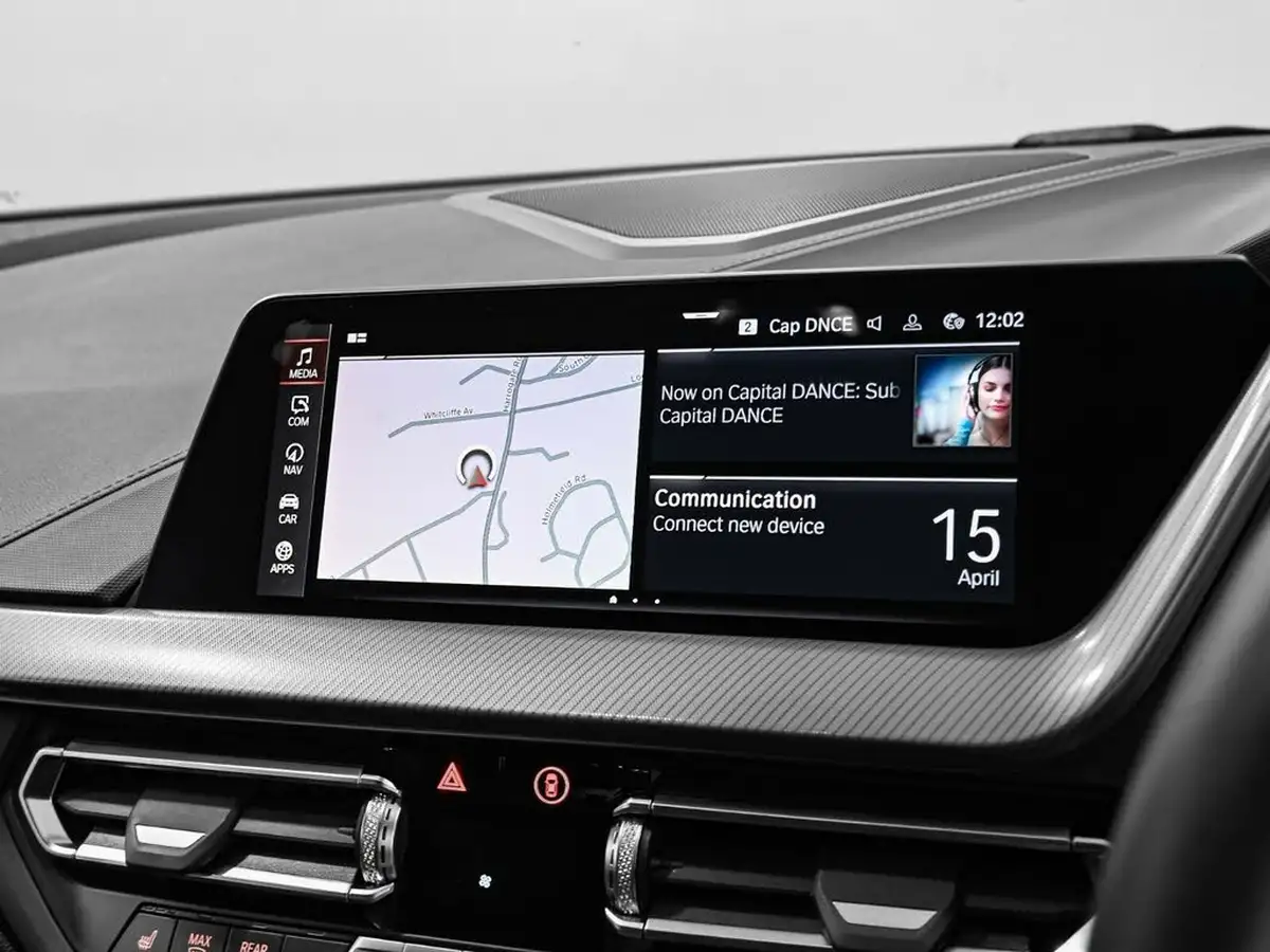 2023-bmw-1-series-20td-120d-m-sport-lcp-big-12