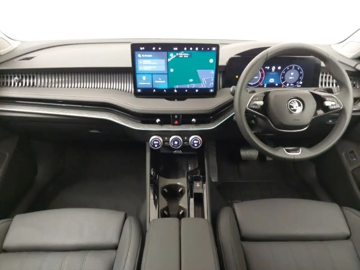 2024-skoda-superb-20tdi-se-l-150ps-scr-estate-dsg-big-2