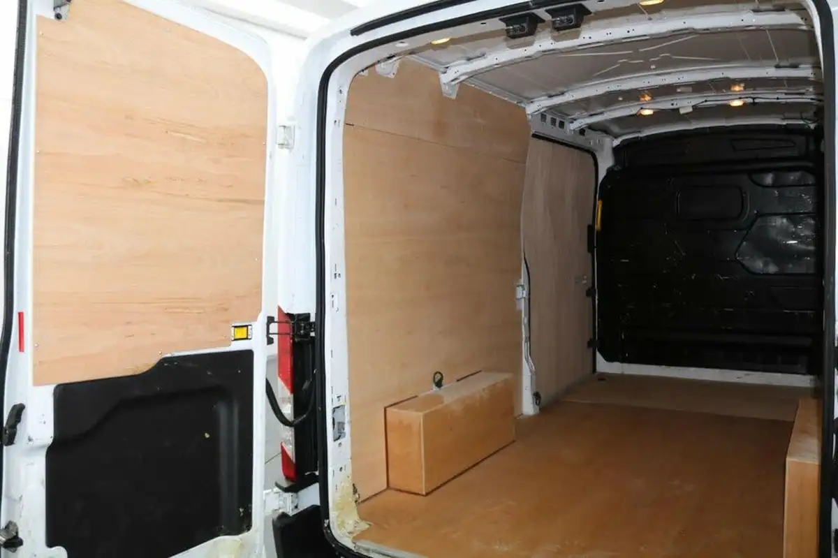 2022-ford-transit-20tdci-350-l3h2-leader-130pseu6dt-panel-van-big-14