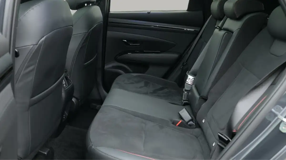 2023-hyundai-tucson-16-t-gdi-n-line-s-230ps-hybrid-auto-big-16