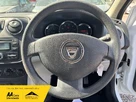 2014-dacia-sandero-12-ambiance-small-10