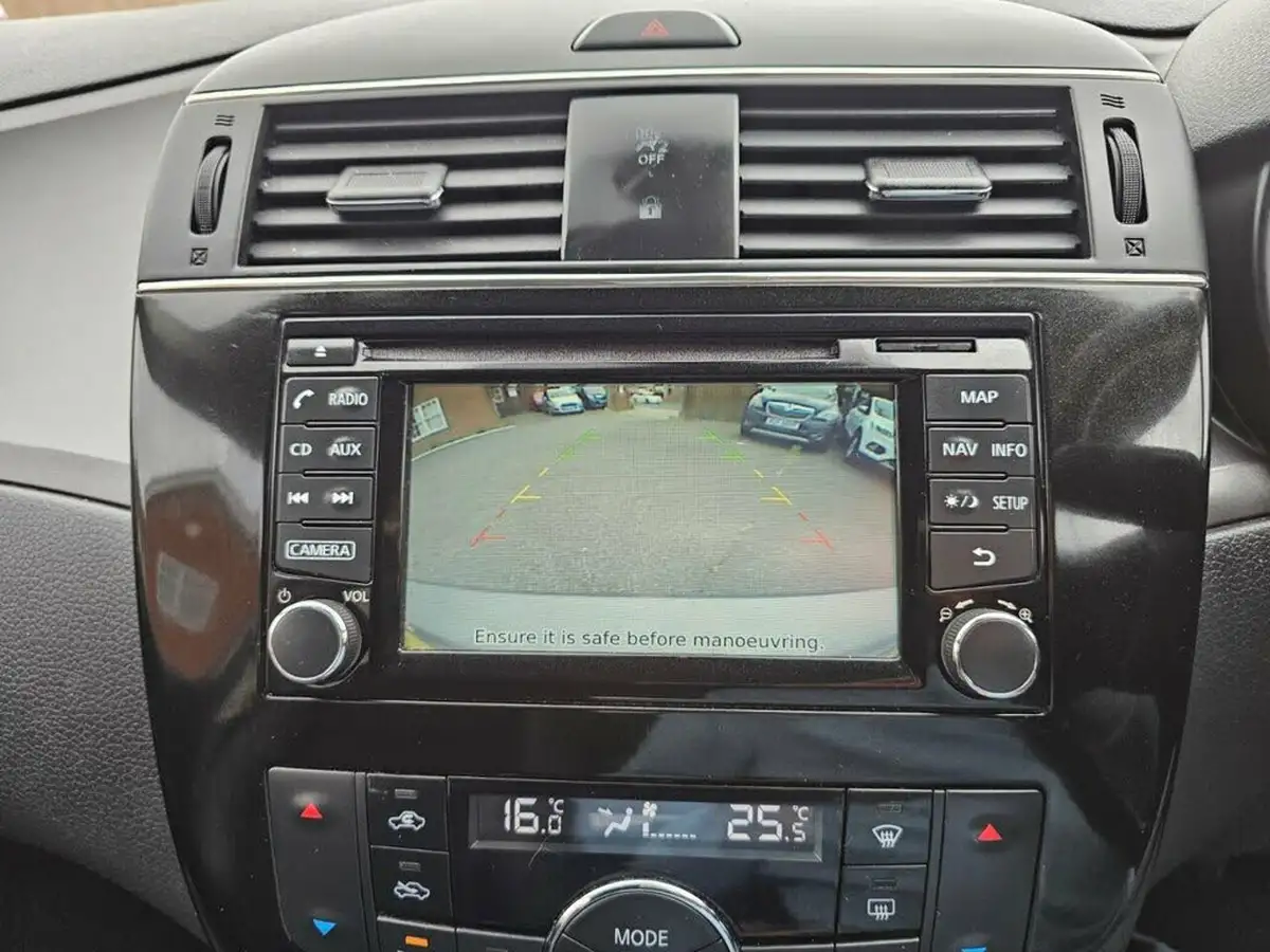 2018-nissan-pulsar-12-dig-t-n-connecta-ss-big-21