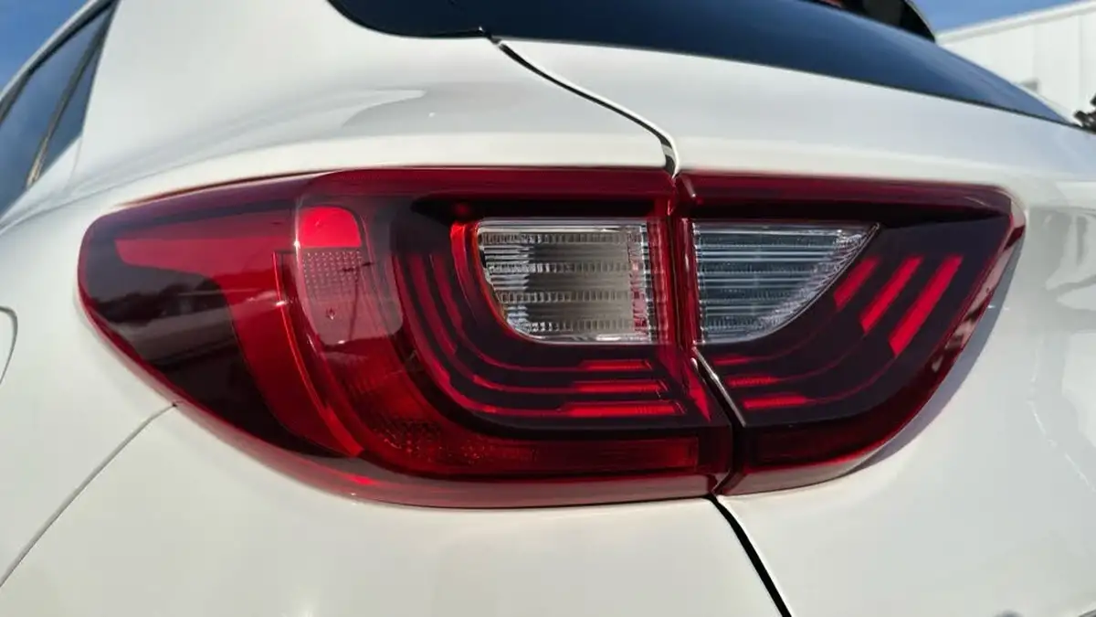 2022-kia-stonic-10-t-gdi-gt-line-118bhp-48v-big-27