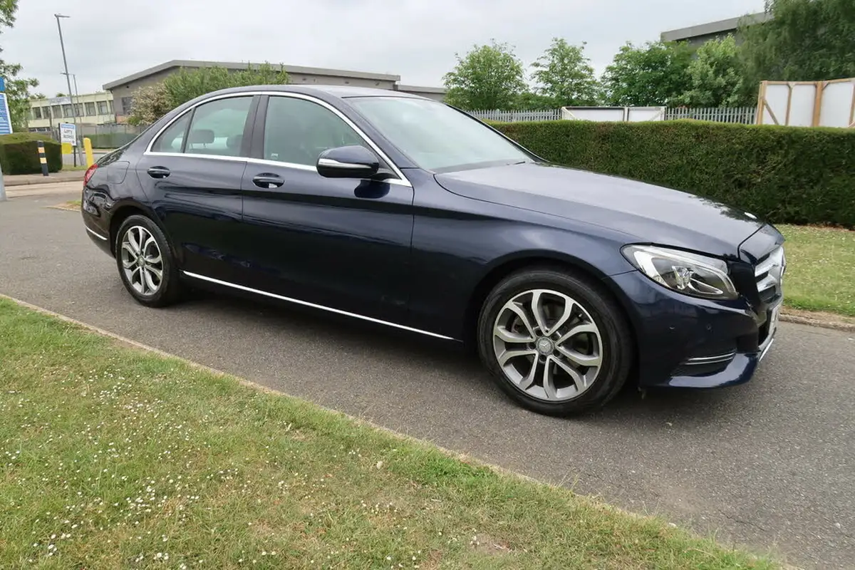 2015-mercedes-benz-c-class-21cdi-c220-sport-ss-saloon-4d-7g-tronic-plus-big-0