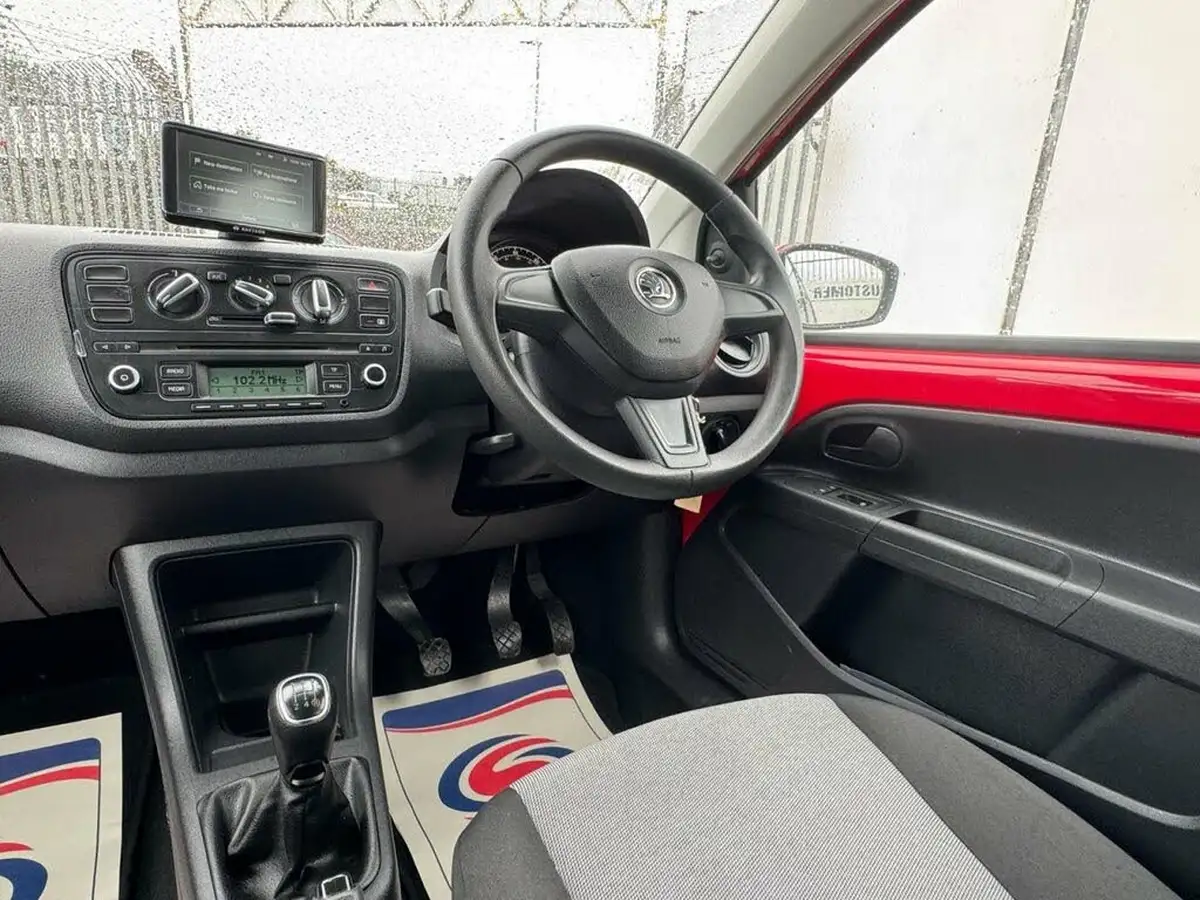 2014-skoda-citigo-10-se-60ps-5d-big-20