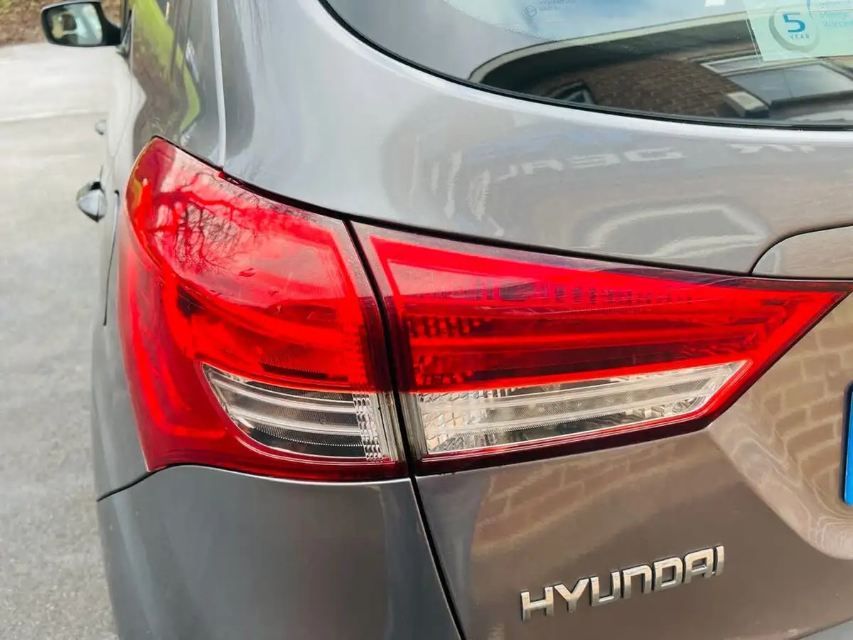 2014-hyundai-ix20-16-active-125ps-big-10