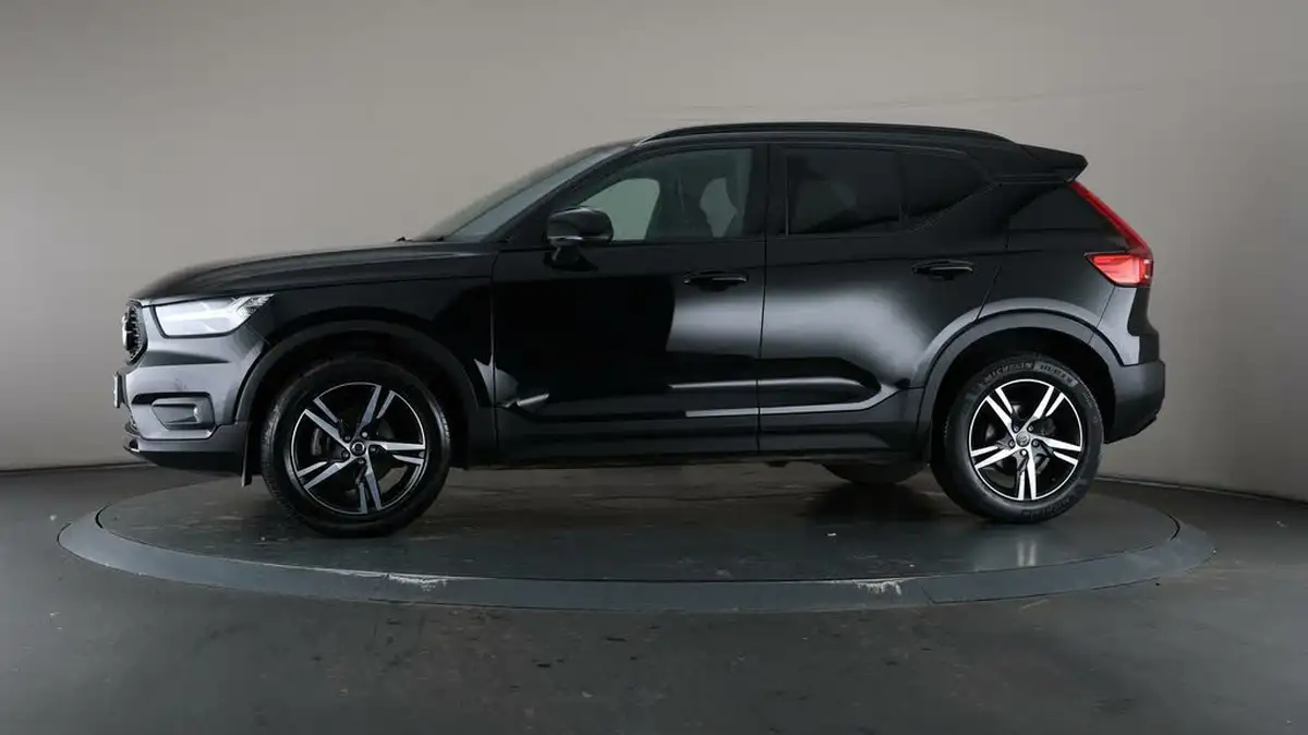 2021-volvo-xc40-15-t3-r-design-163bhp-big-38