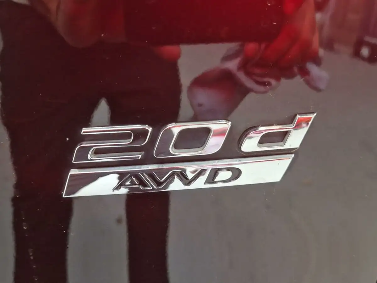 2019-jaguar-f-pace-20-i4d-chequered-flag-180ps-big-11