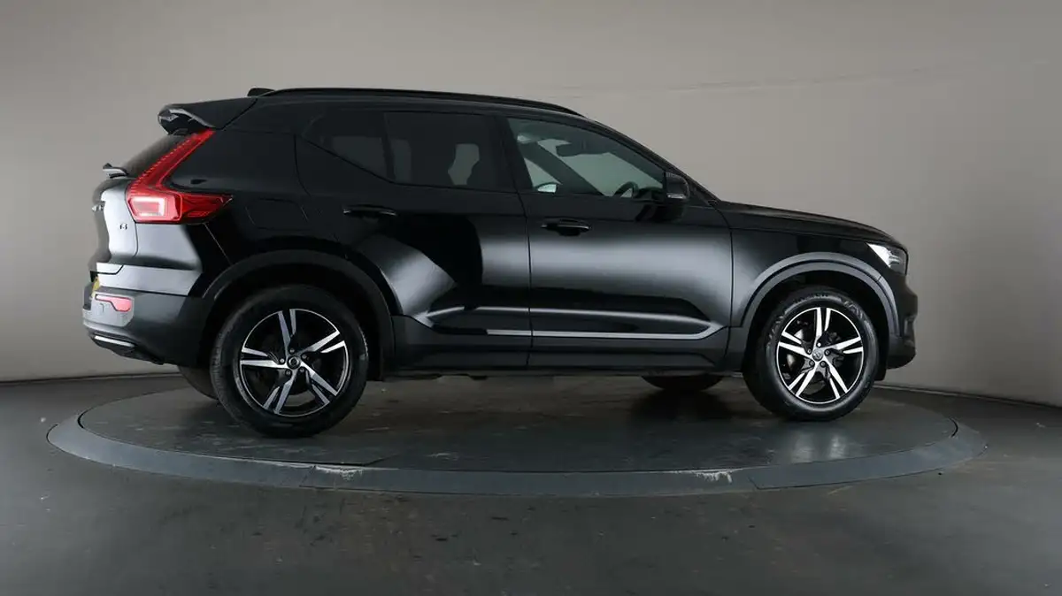2021-volvo-xc40-15-t3-r-design-163bhp-big-62