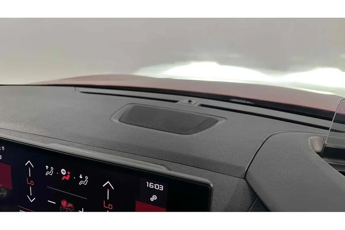 2021-citroen-c4-12-puretech-shine-plus-130ps-big-40