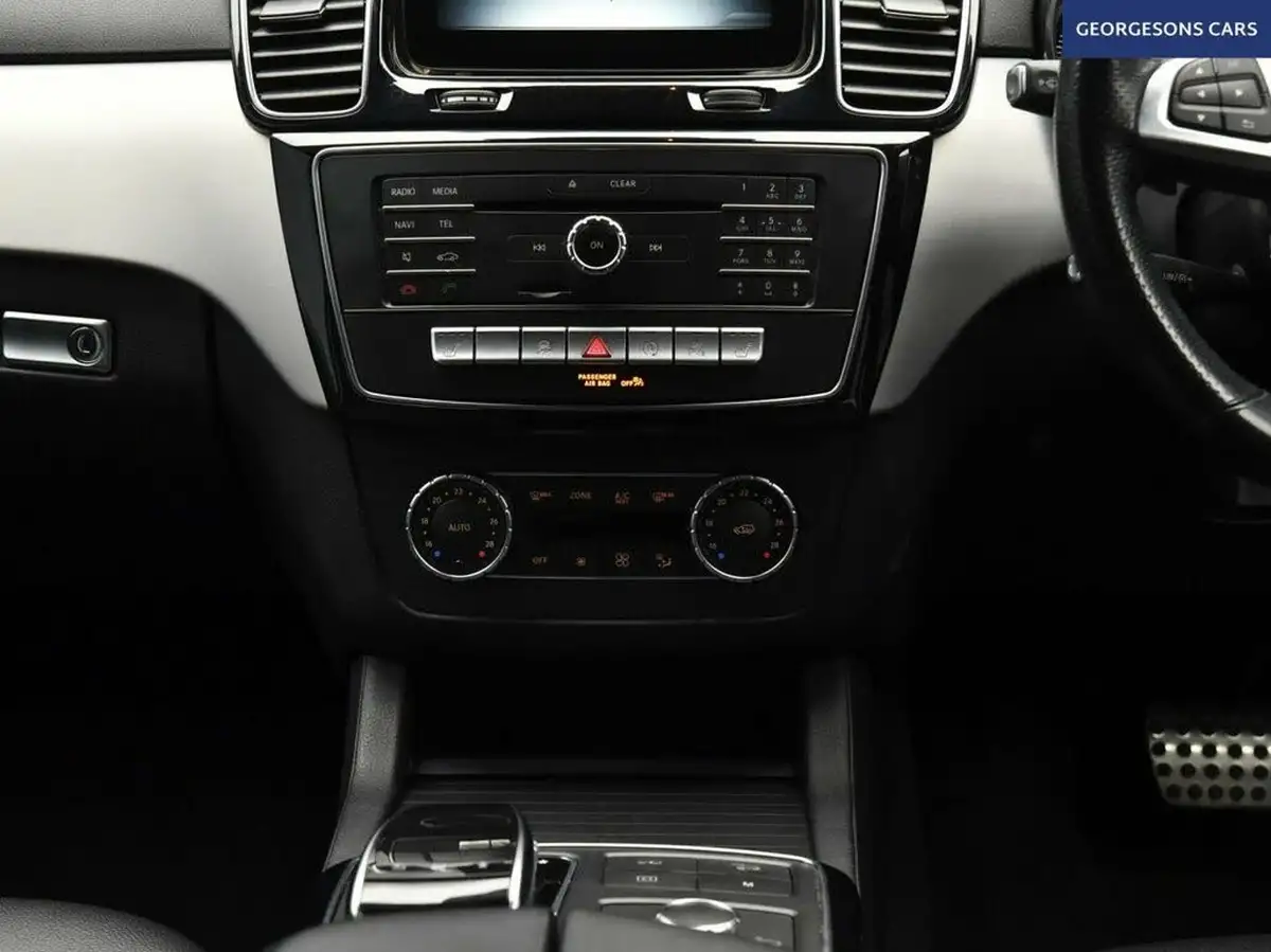 2016-mercedes-benz-gle-class-30-d-gle350d-amg-line-estate-big-33