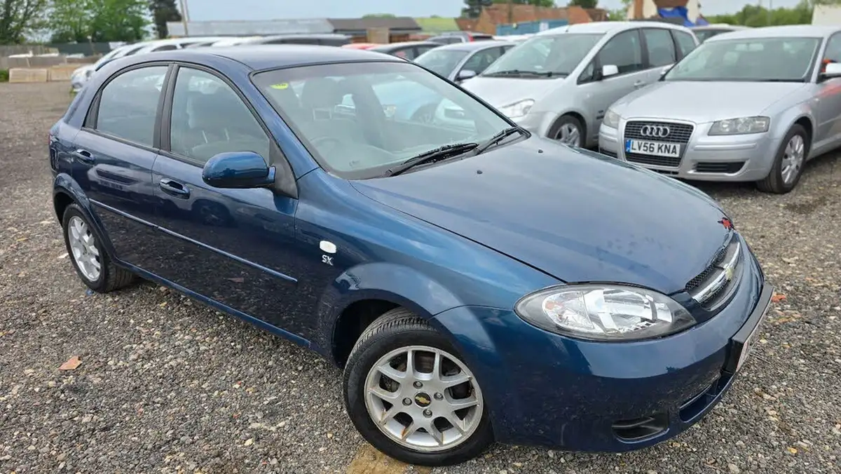 2008-chevrolet-lacetti-16-sx-hatchback-big-4