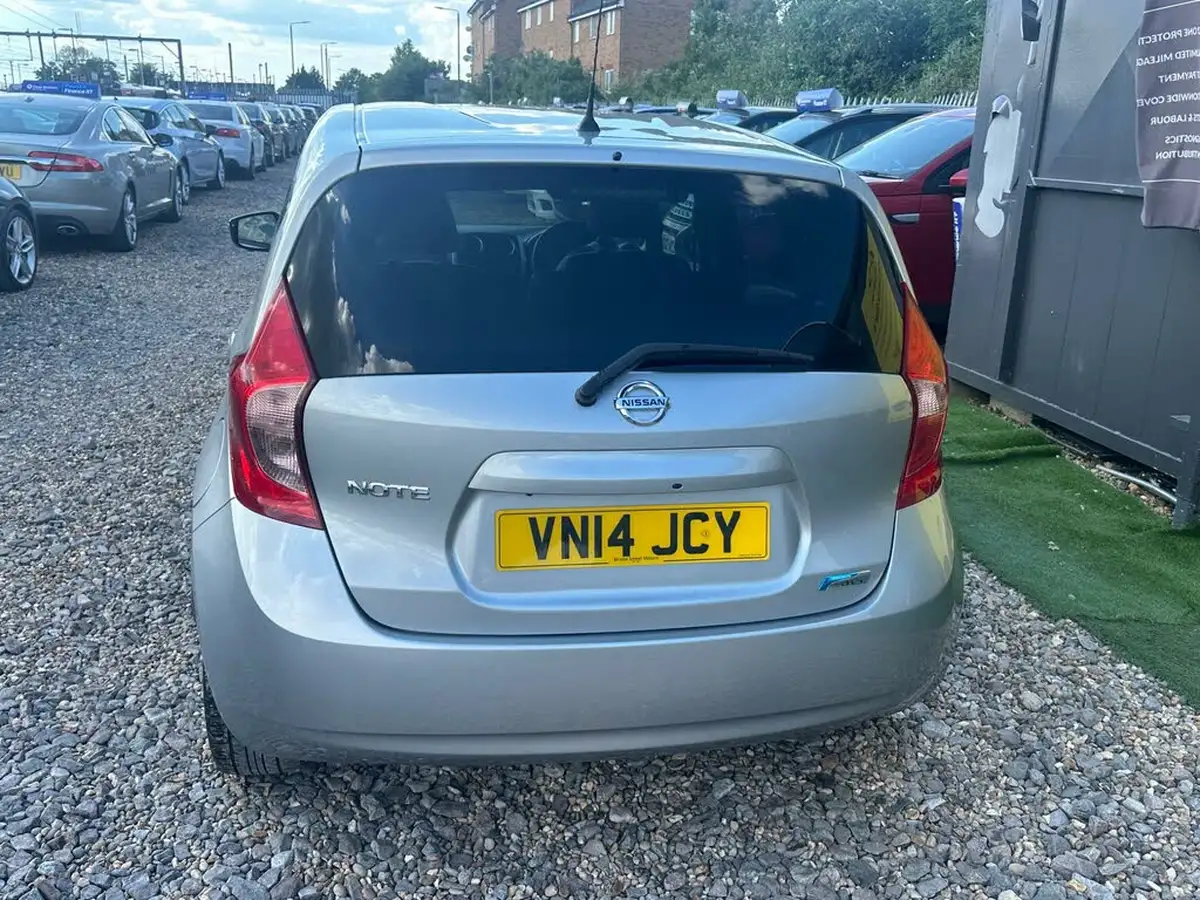 2014-nissan-note-15dci-tekna-style-pack-big-13