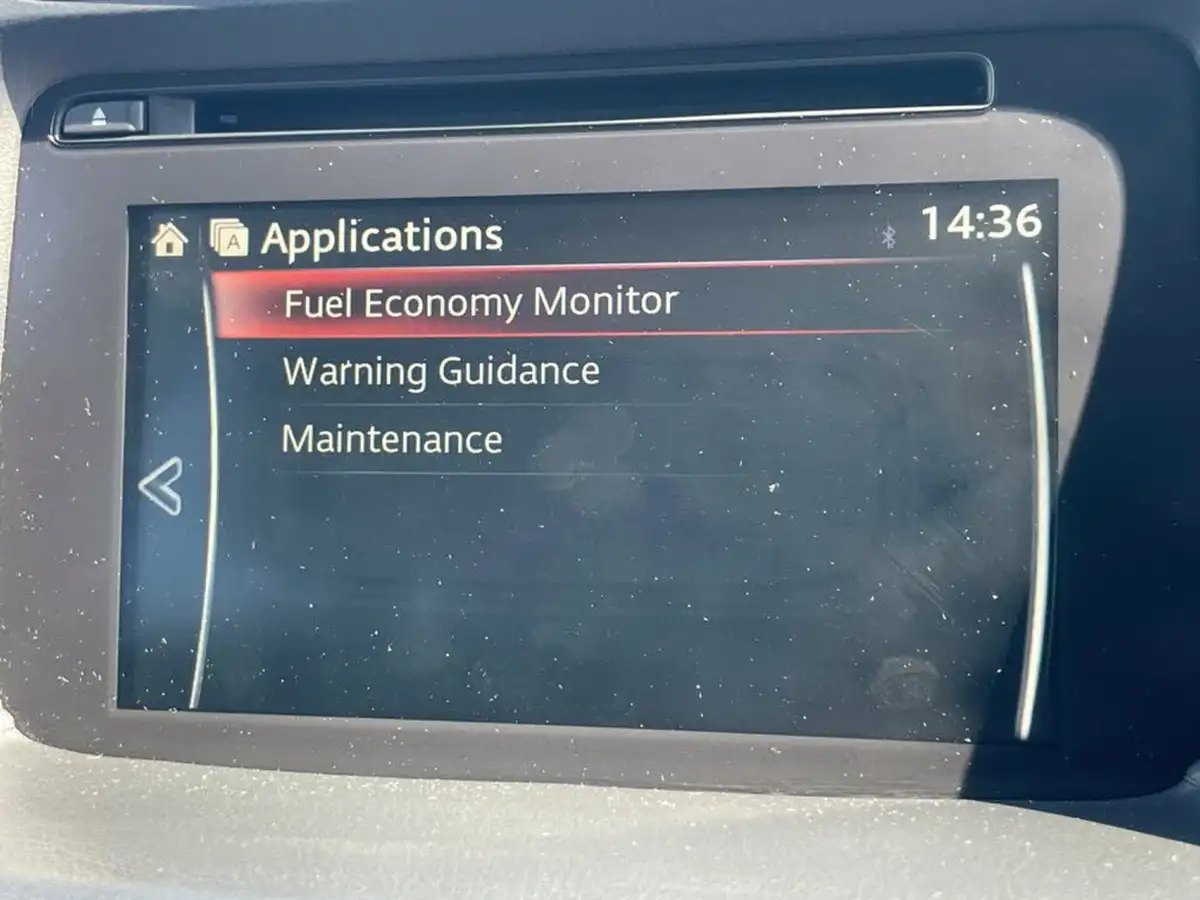 2017-mazda-cx-5-20-sport-nav-big-29
