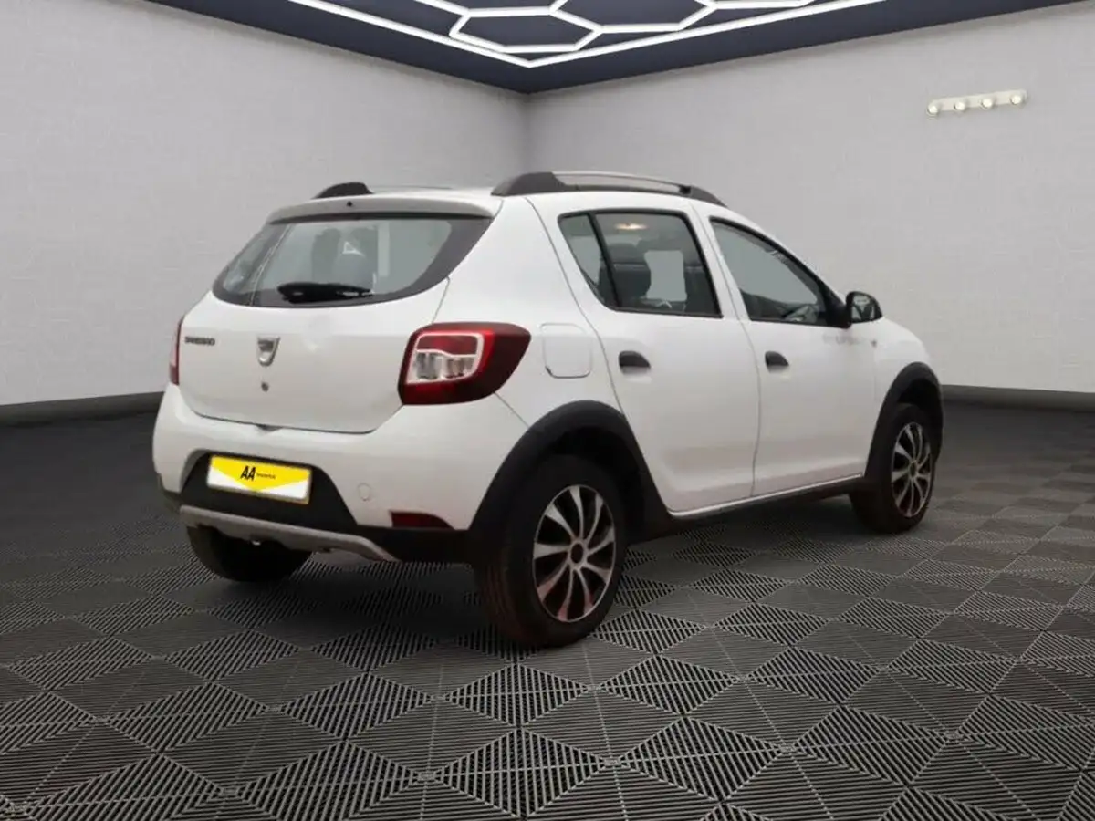 2015-dacia-sandero-stepway-09-tce-ambiance-big-2