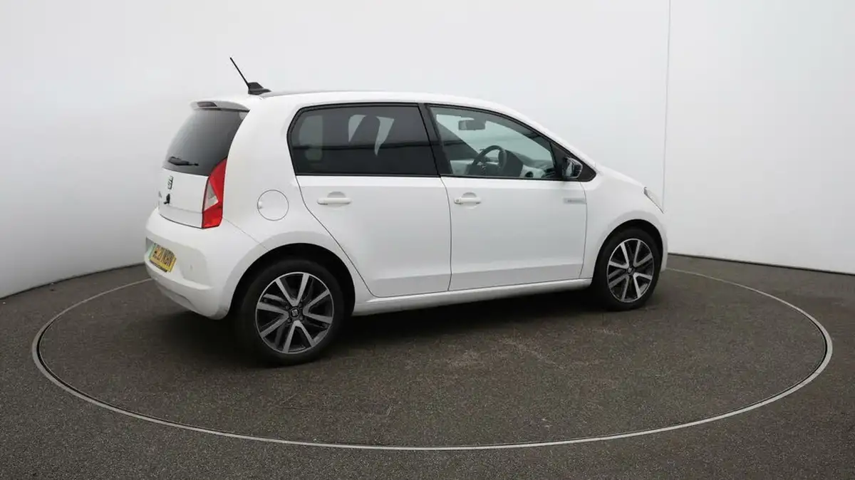 2021-seat-mii-e-big-51