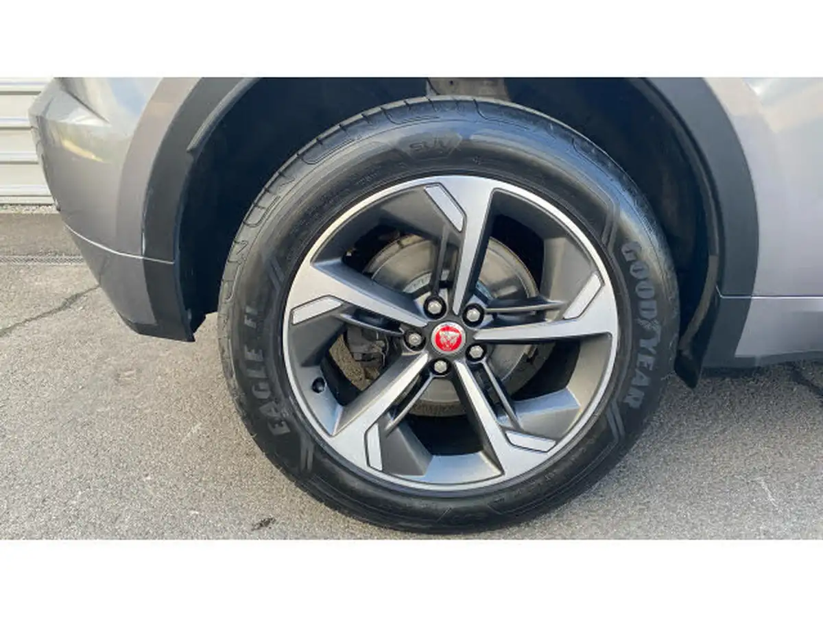 2022-jaguar-e-pace-20-d165-r-dynamic-se-big-49