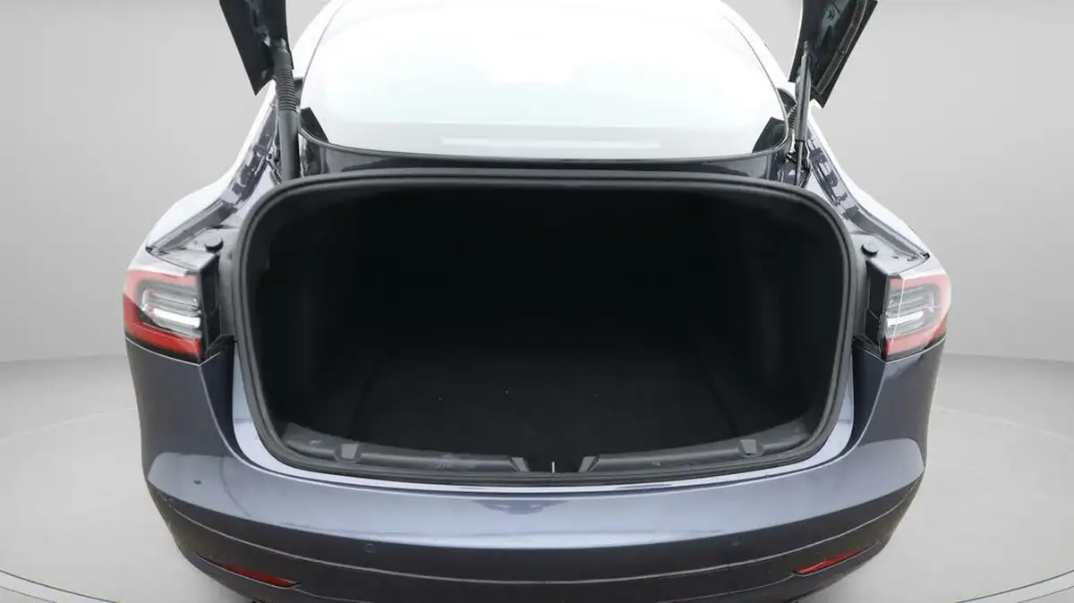 2021-tesla-model-3-e-standard-plus-big-17