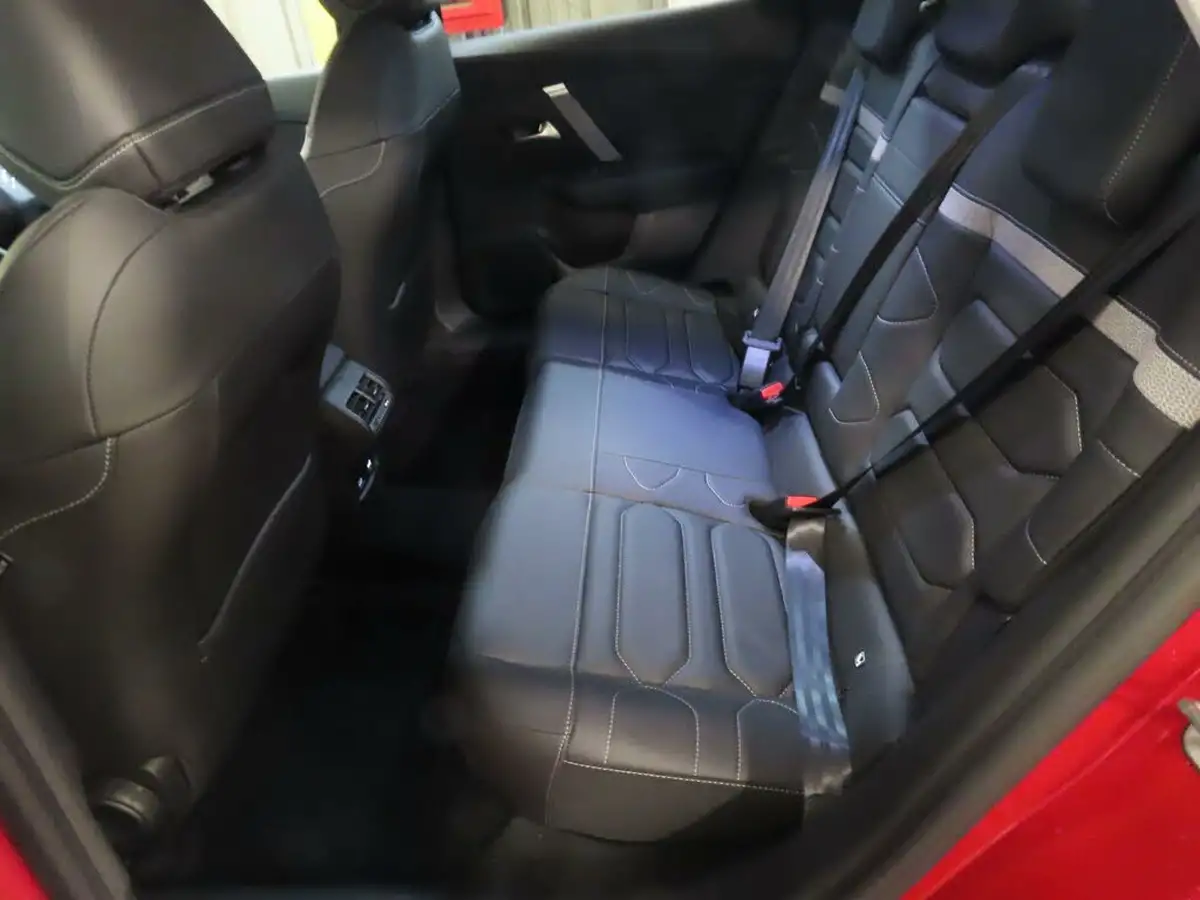 2022-citroen-c4-12-puretech-shine-plus-130ps-big-7