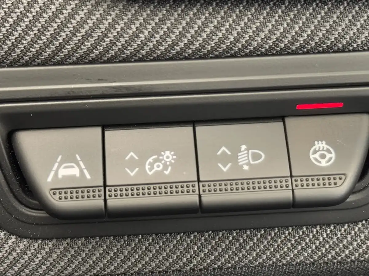 2024-renault-clio-16-esprit-alpine-big-27