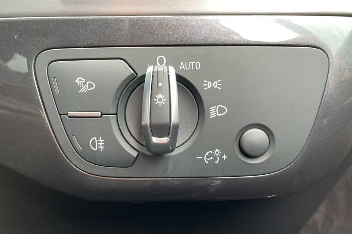 2018-audi-q7-30-50-tdi-s-line-big-20