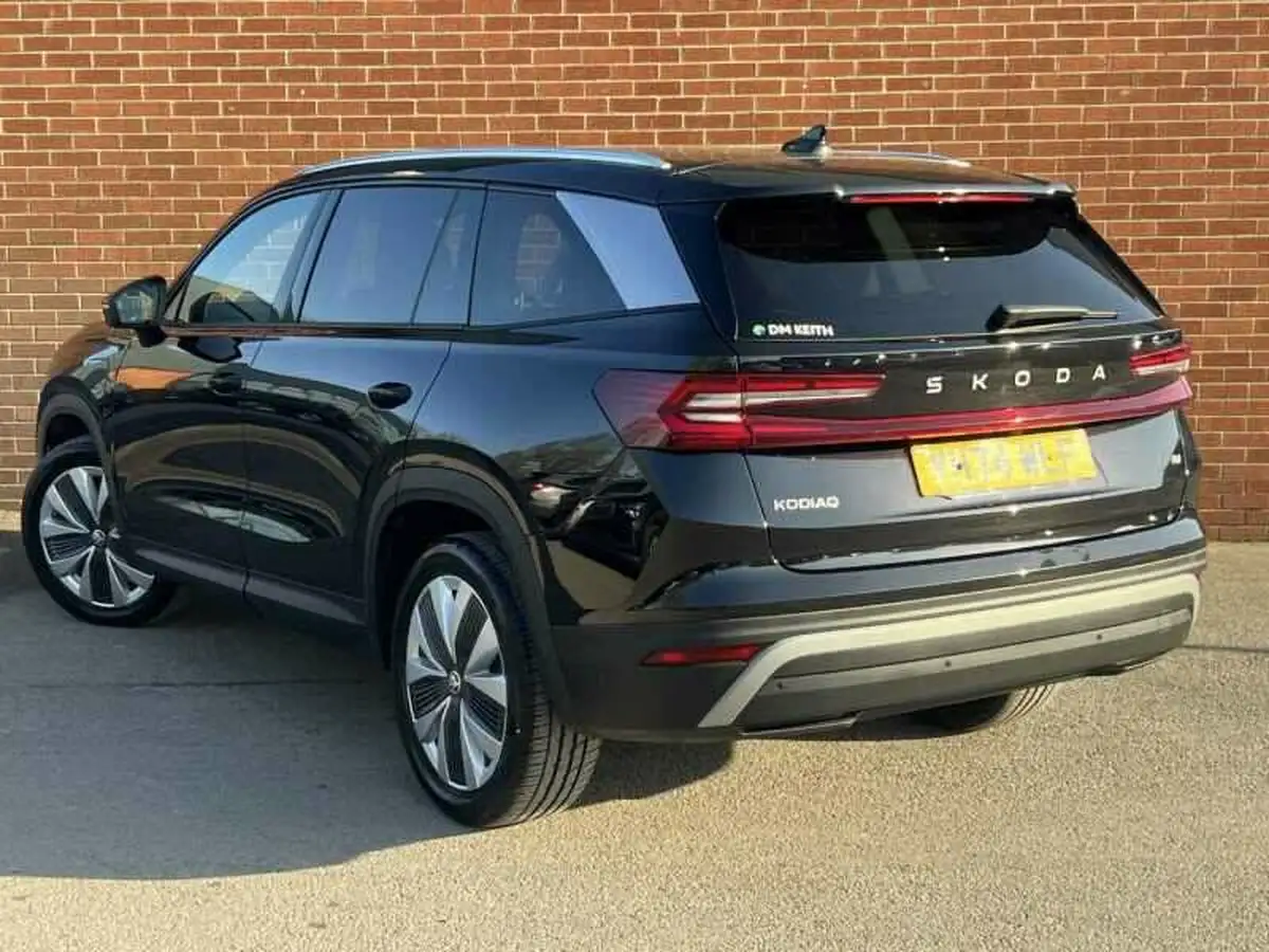 2024-skoda-kodiaq-15-tsi-se-l-204ps-iv-5-dsg-big-7
