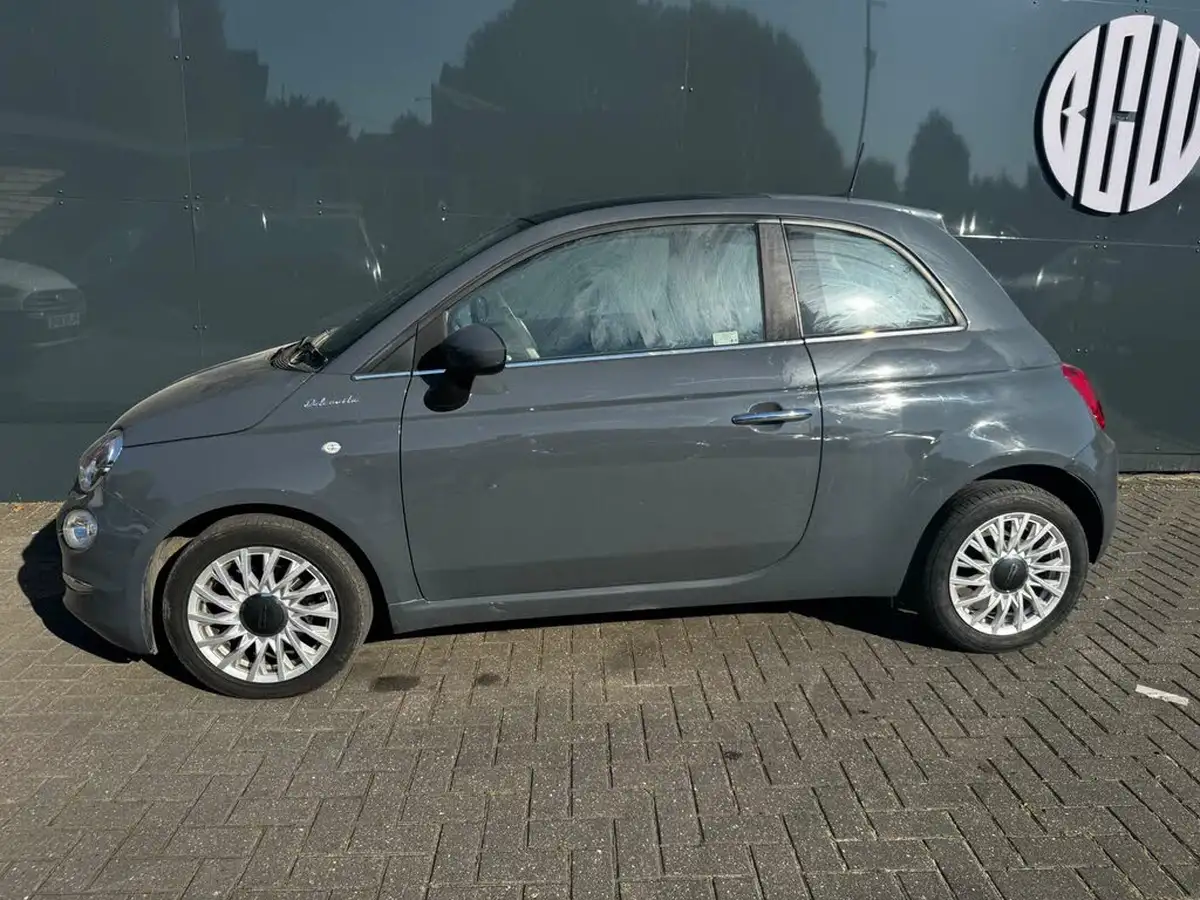 2021-fiat-500-10-dolcevita-big-3