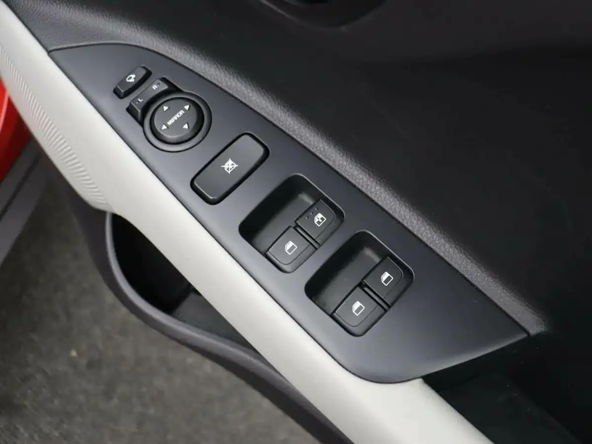 2019-kia-stonic-10-t-gdi-4-big-34
