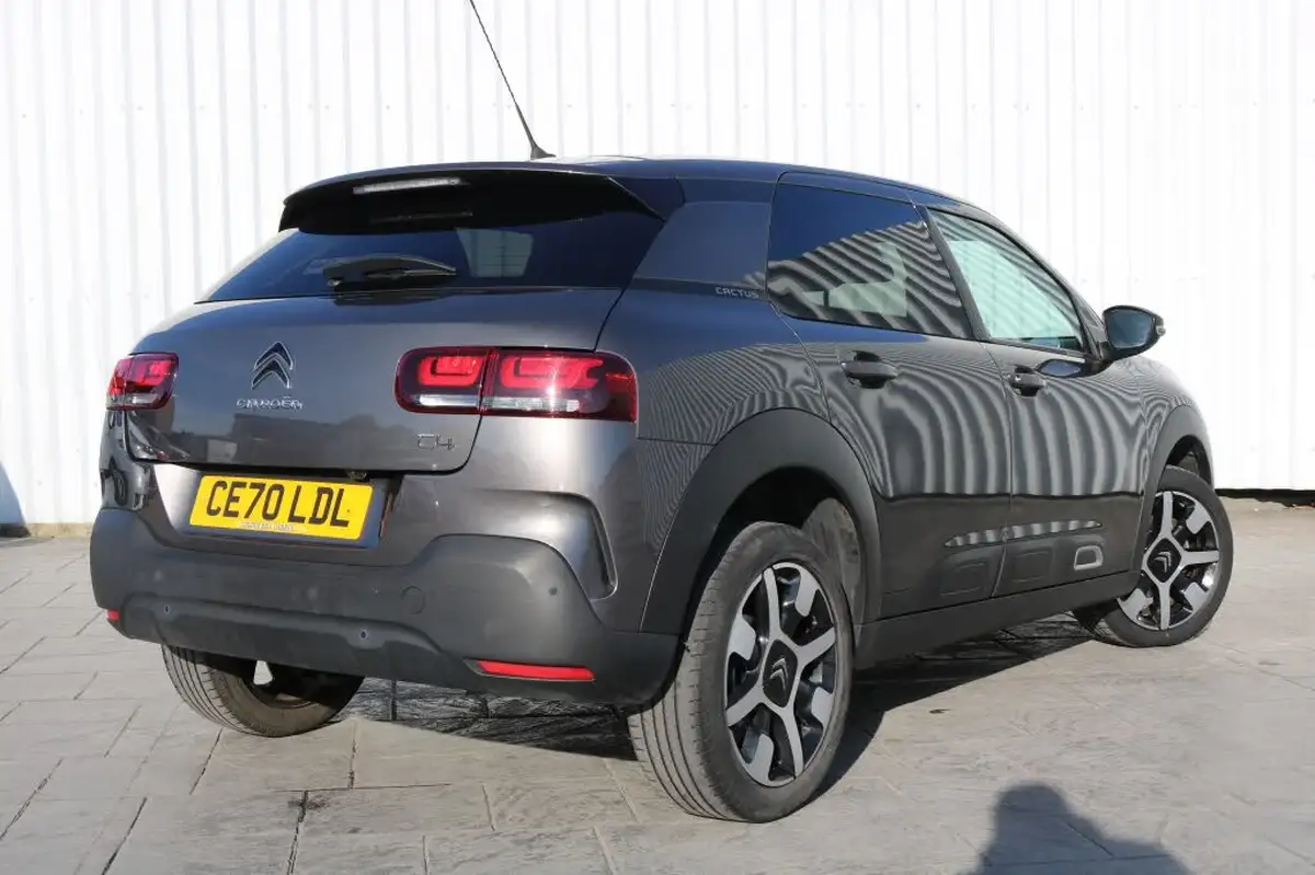2020-citroen-c4-cactus-12-puretech-flair-130ps-eat6-big-3
