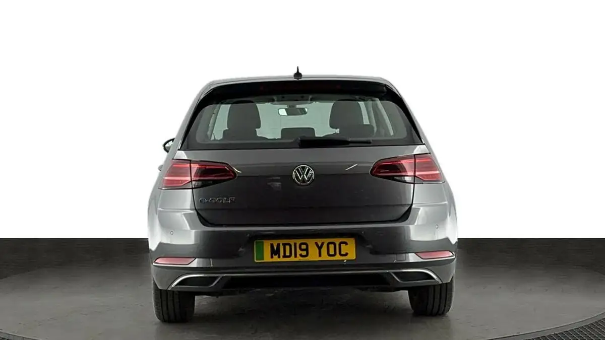 2019-volkswagen-golf-e-e-golf-big-4