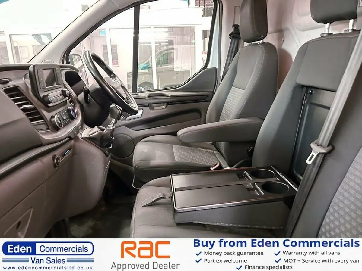 2019-ford-transit-custom-20tdci-300-l1h1-trend-105pseu6-panel-van-big-20